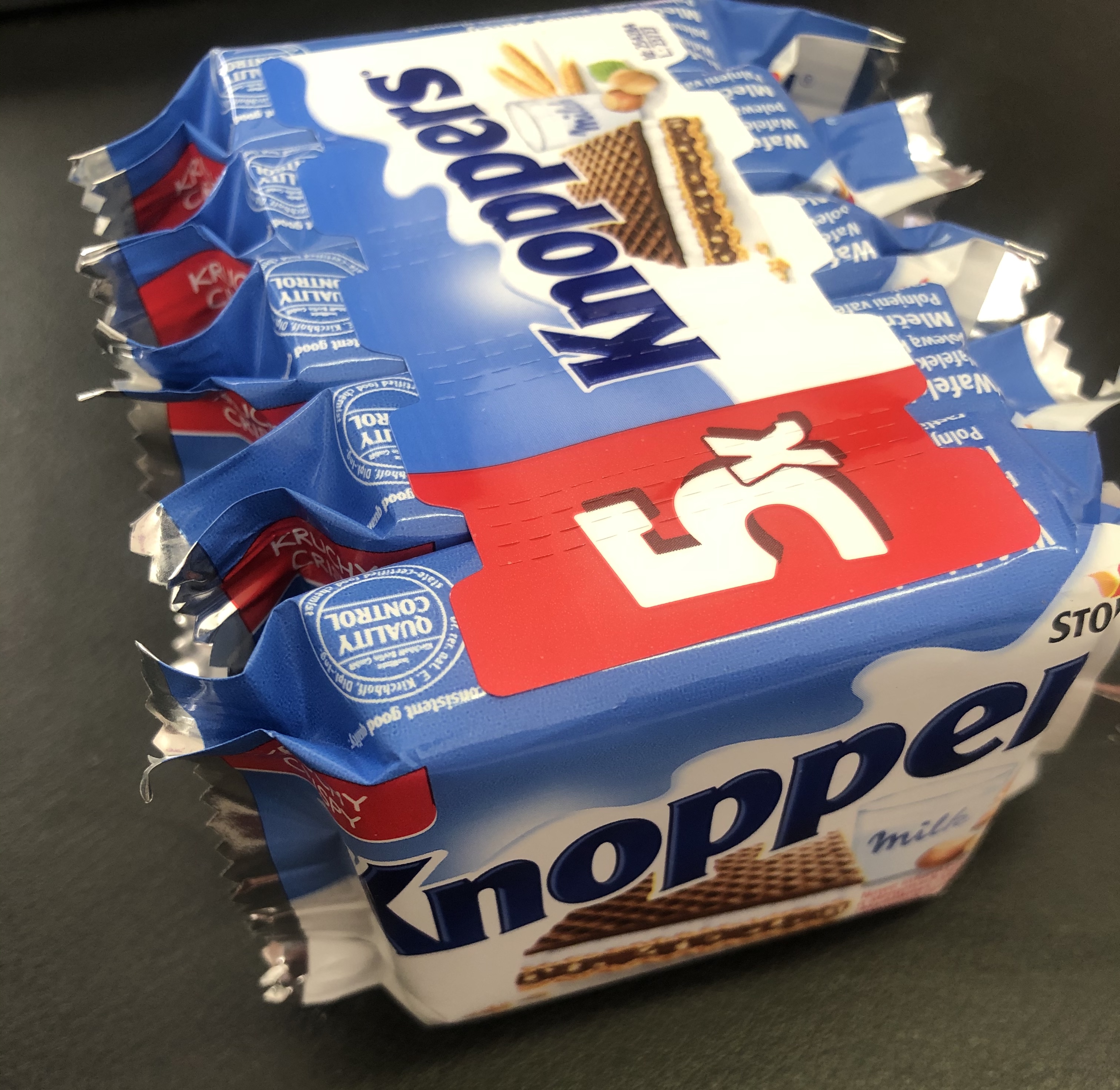 5x Knoppers Schnitte á 25g=125g MHD:27.4.20